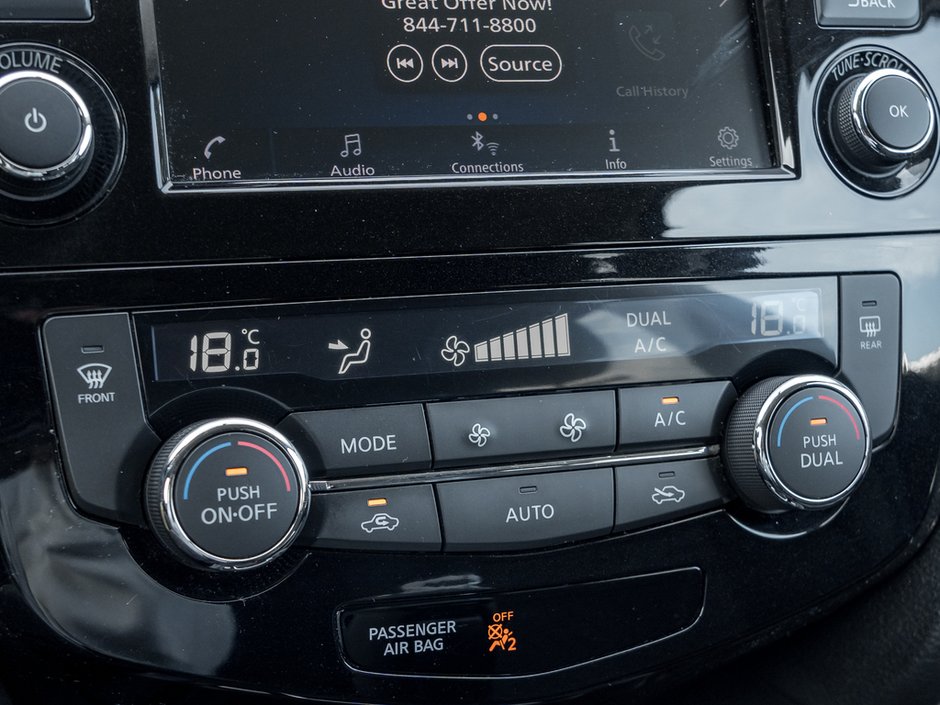 2020 Nissan Rogue S-18