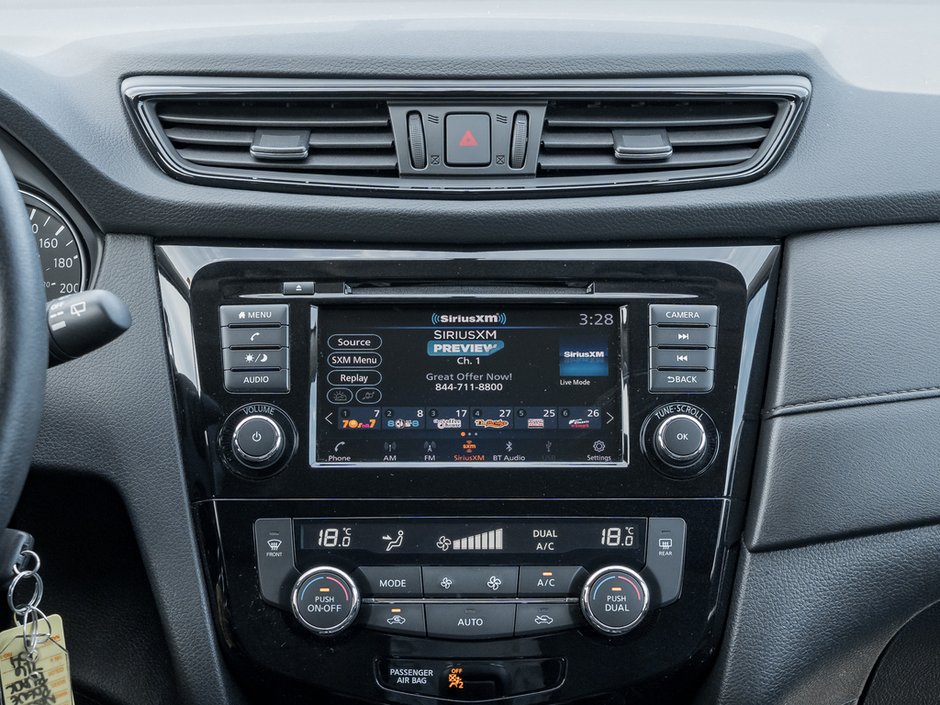 2020 Nissan Rogue S-23