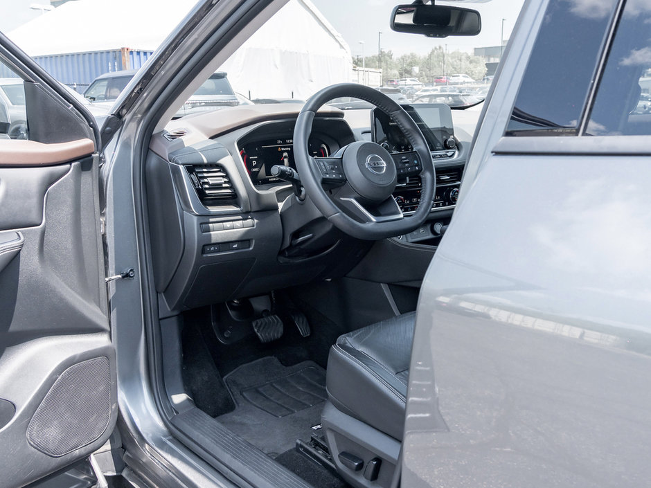 2021 Nissan Rogue Platinum-6