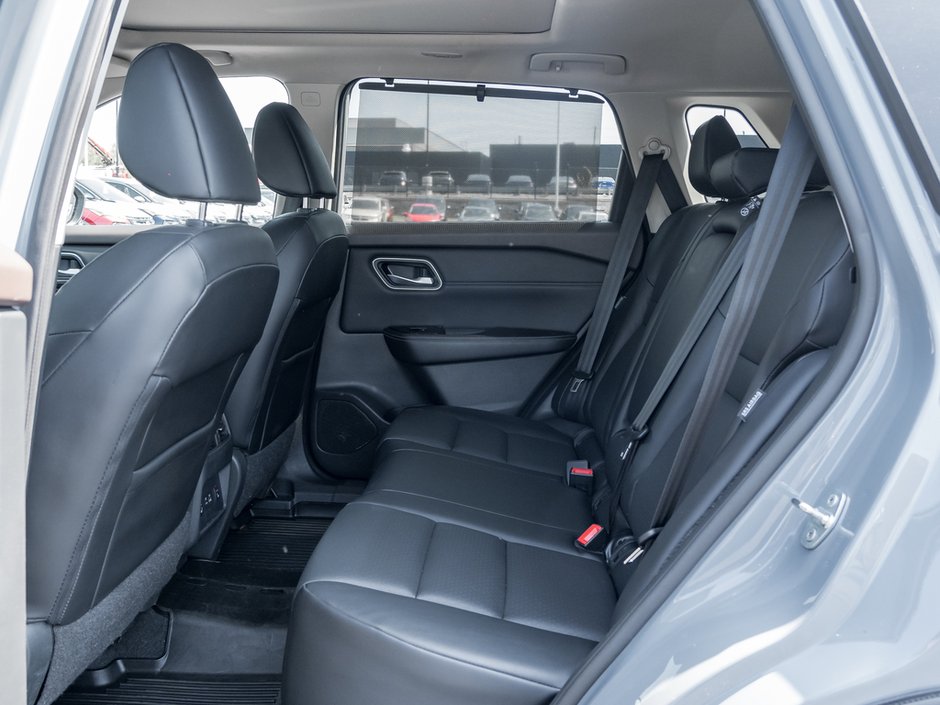 2021 Nissan Rogue SV-21