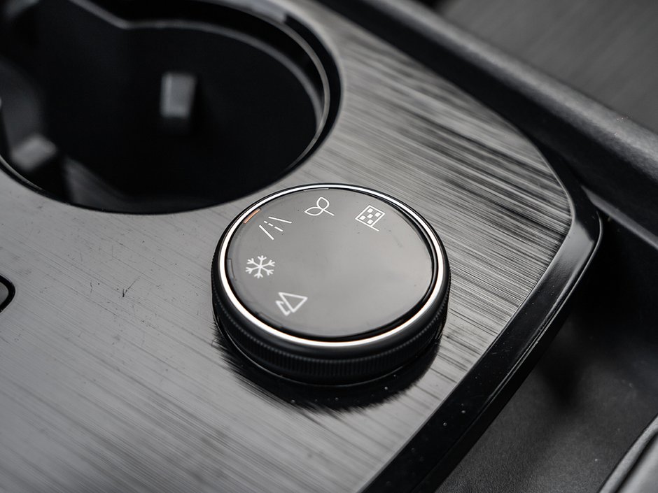 2021 Nissan Rogue SV-18