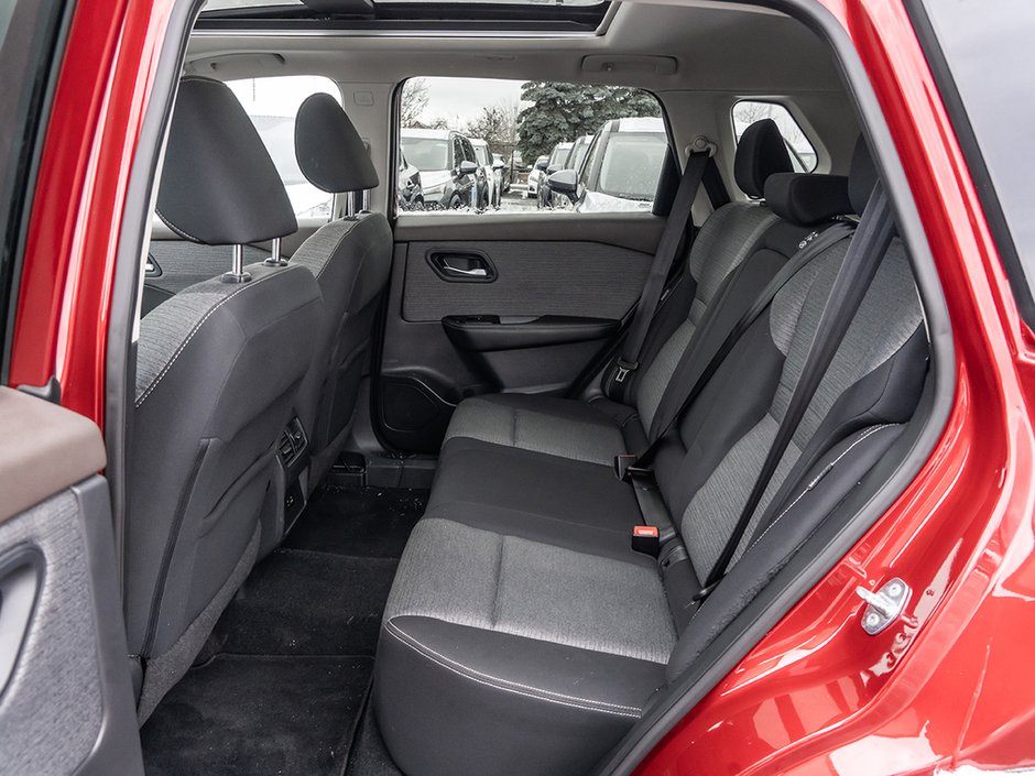 2021 Nissan Rogue SV-22