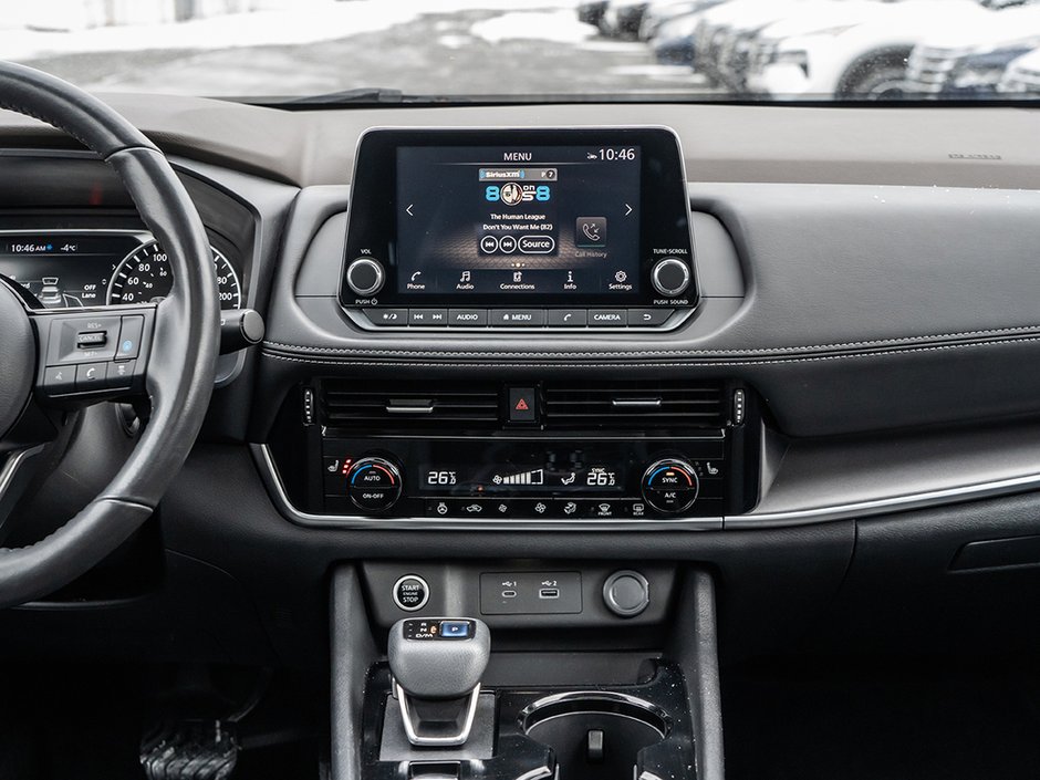 2021 Nissan Rogue SV-24