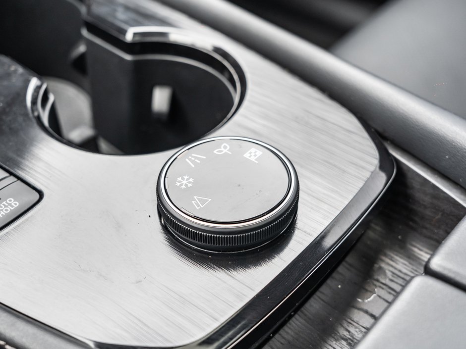 2021 Nissan Rogue Platinum-18