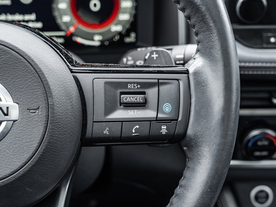 2021 Nissan Rogue Platinum-10