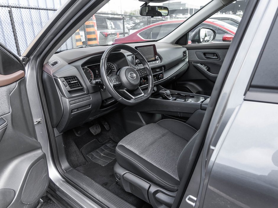 2021 Nissan Rogue S-6