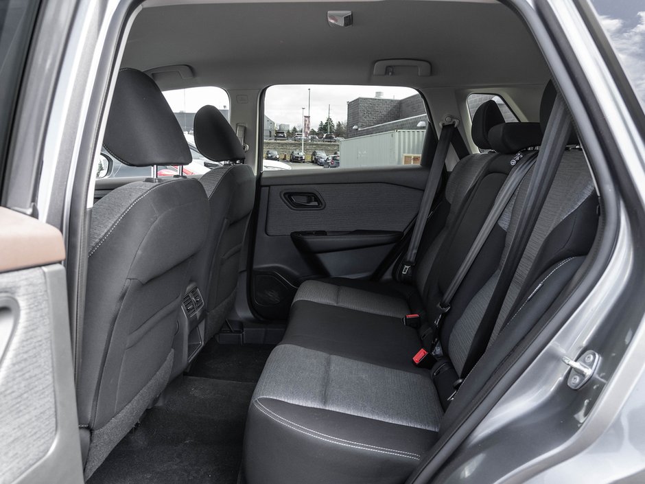 2021 Nissan Rogue S-21