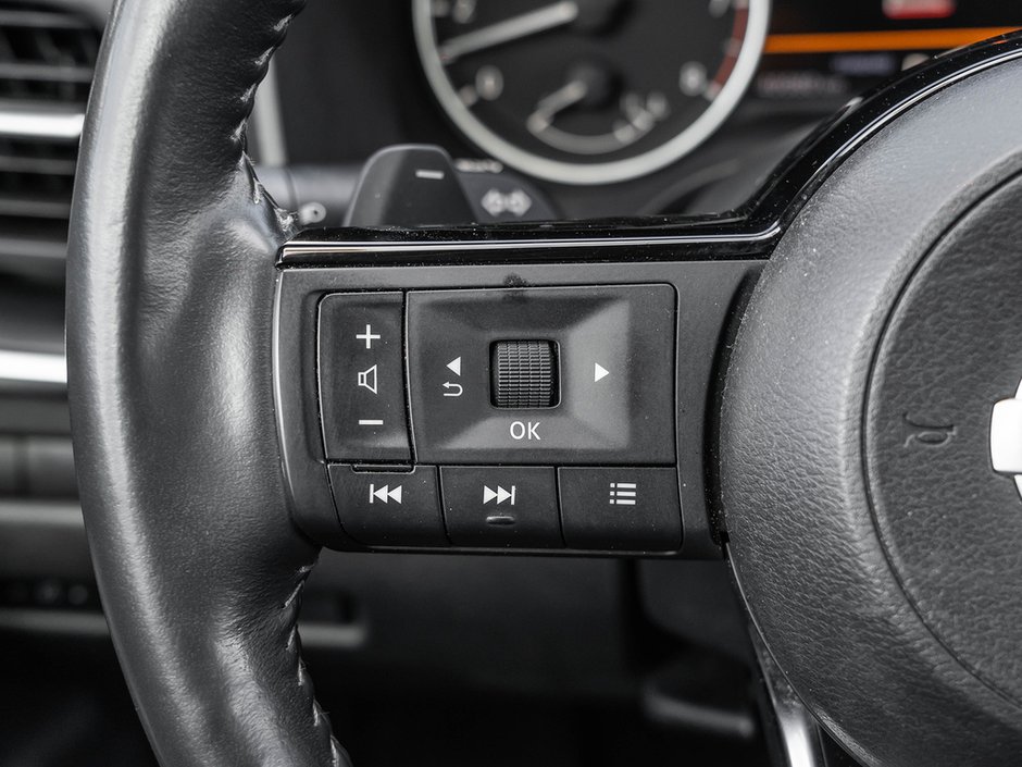 2021 Nissan Rogue S-8