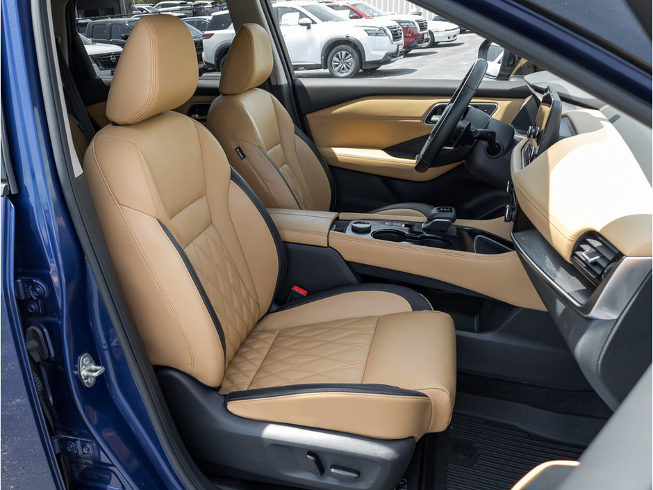 2022 Nissan Rogue Platinum-25