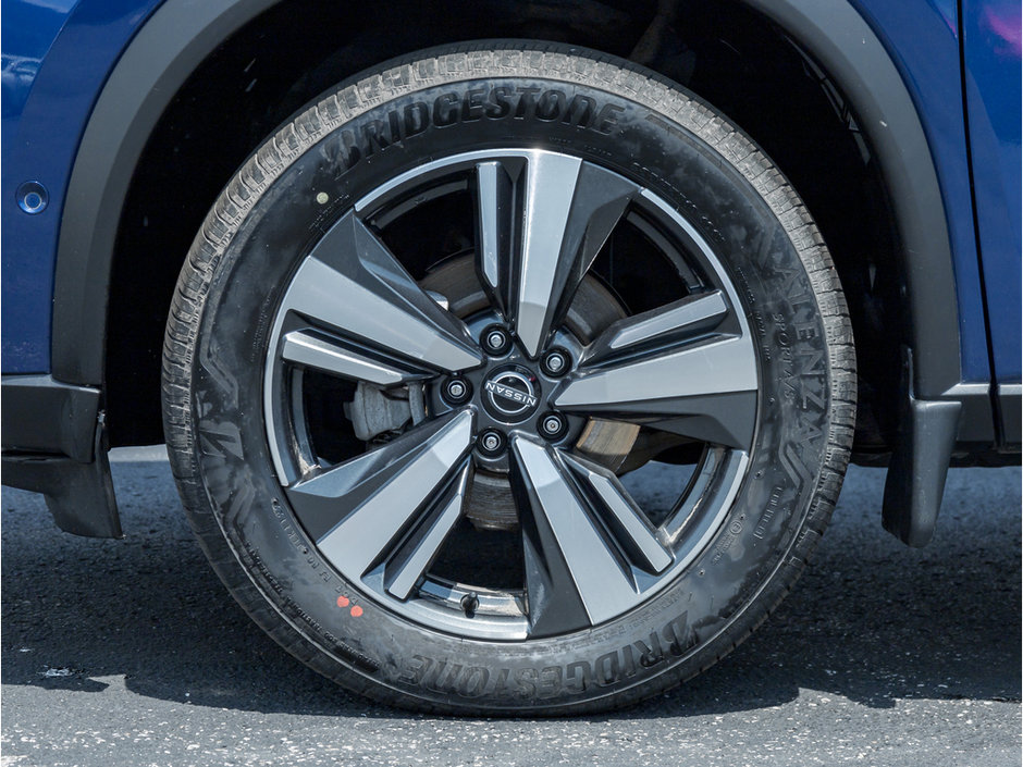 2022 Nissan Rogue Platinum-3