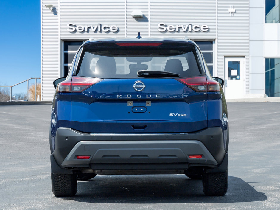 2022 Nissan Rogue SV-5