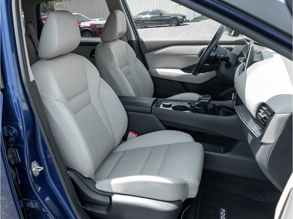 2022 Nissan Rogue SV-20