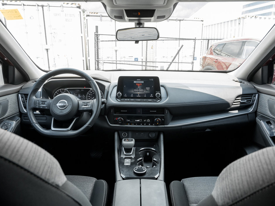 2022 Nissan Rogue S-21