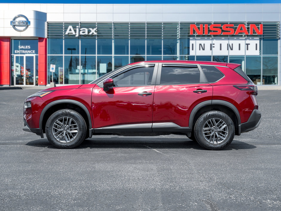 2022 Nissan Rogue S-2