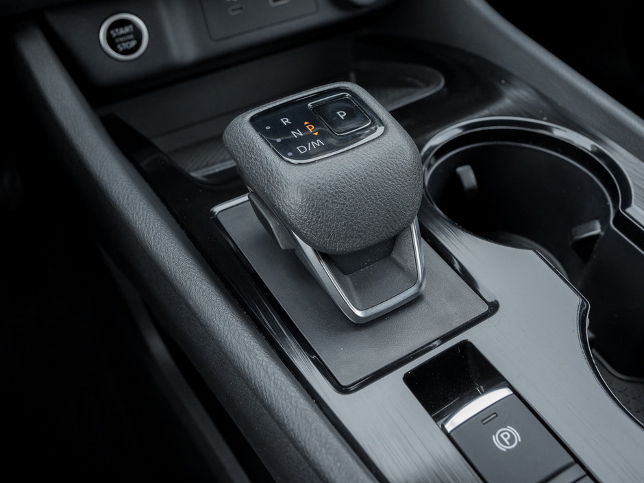 2023 Nissan Rogue SV-14