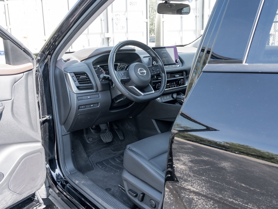 2023 Nissan Rogue SV-6