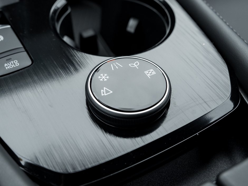 2023 Nissan Rogue SL-18