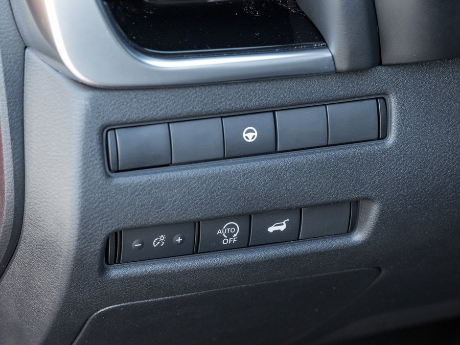 2023 Nissan Rogue SL-16