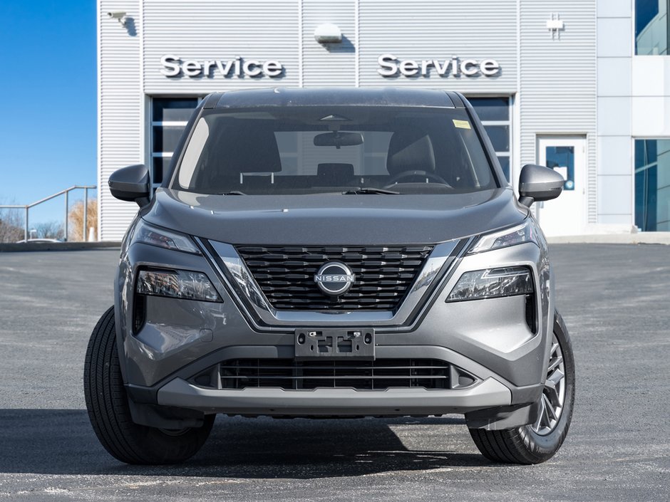 2023 Nissan Rogue S-1