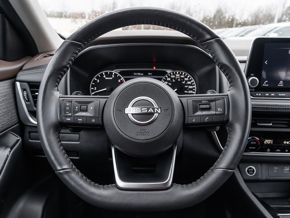 2023 Nissan Rogue S-7