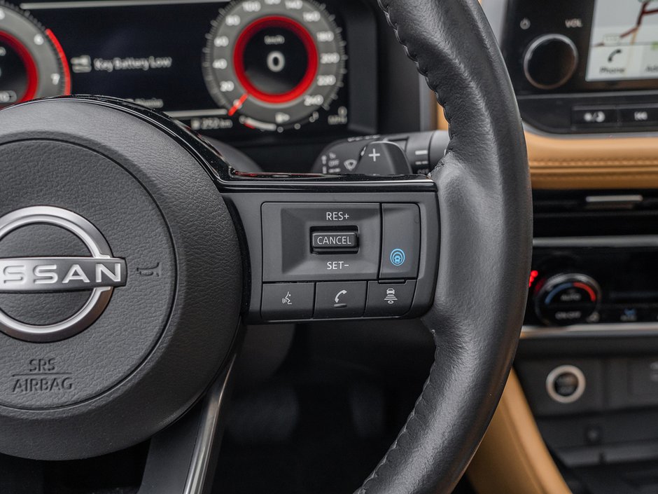 2023 Nissan Rogue Platinum-10