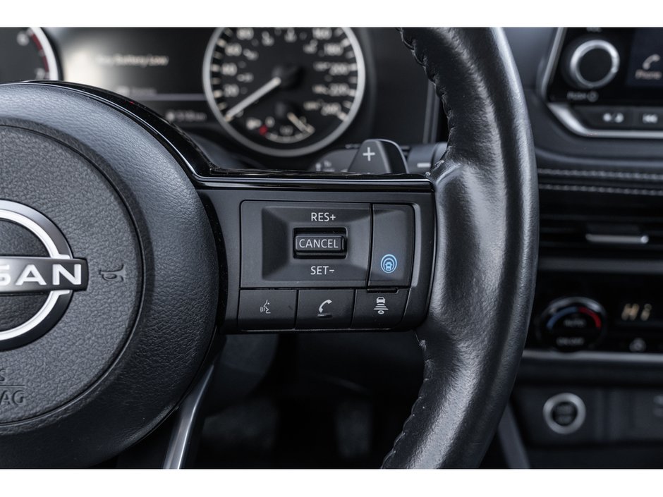 2023 Nissan Rogue SV-10