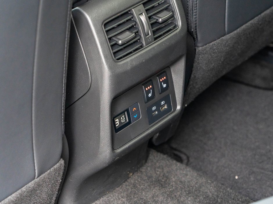 2023 Nissan Rogue SL-24