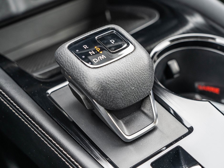 2023 Nissan Rogue SL-18