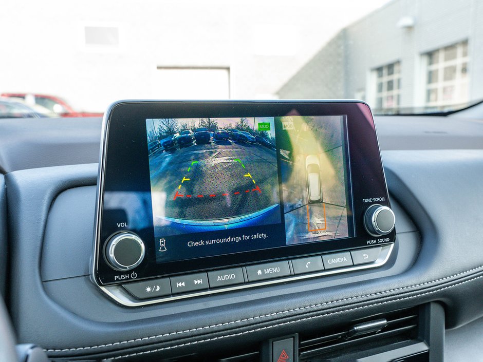 2023 Nissan Rogue SV-12