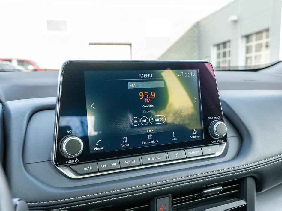 2023 Nissan Rogue SV-20