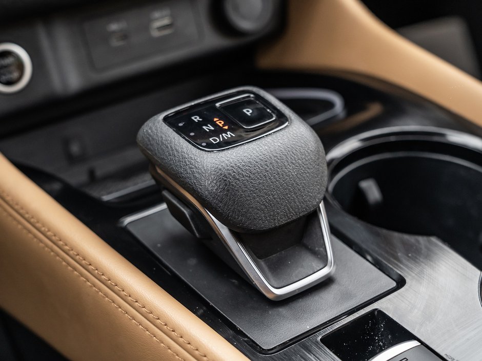 2023 Nissan Rogue Platinum-17