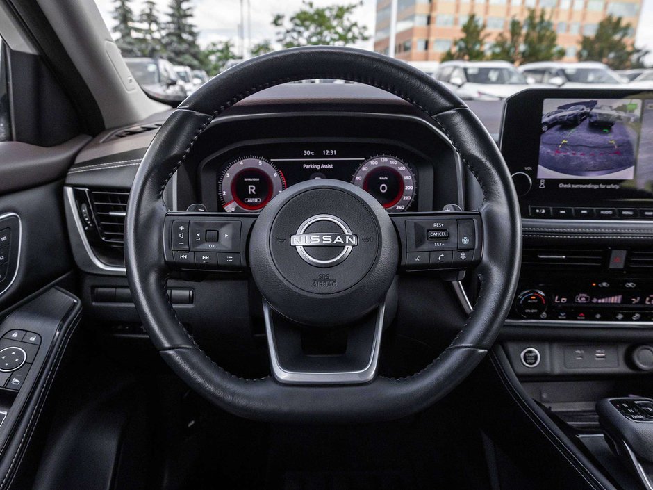 2023 Nissan Rogue Platinum-8
