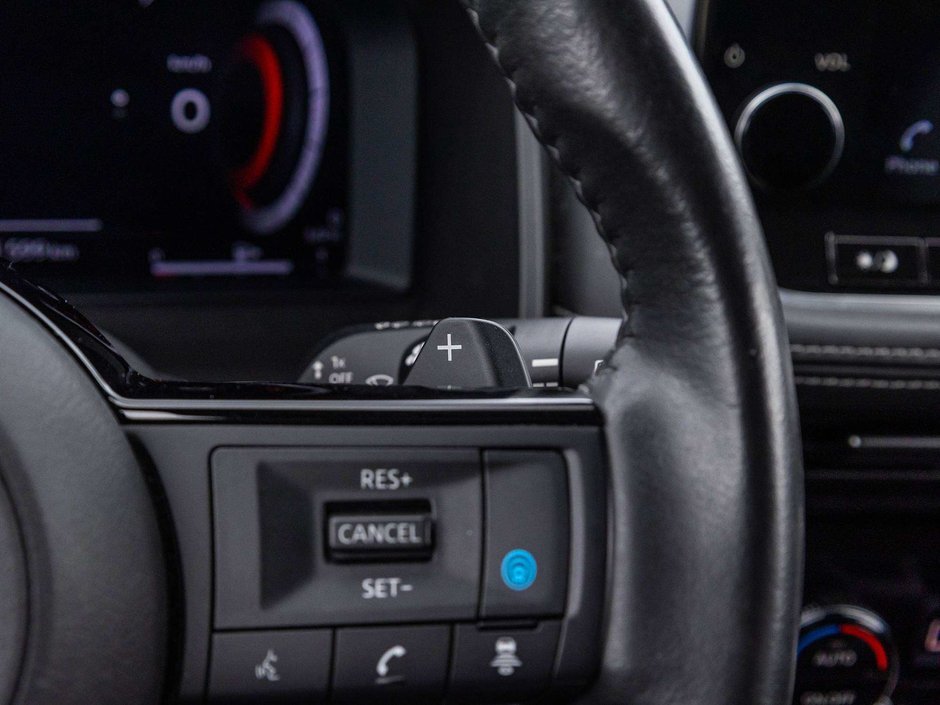2023 Nissan Rogue Platinum-13