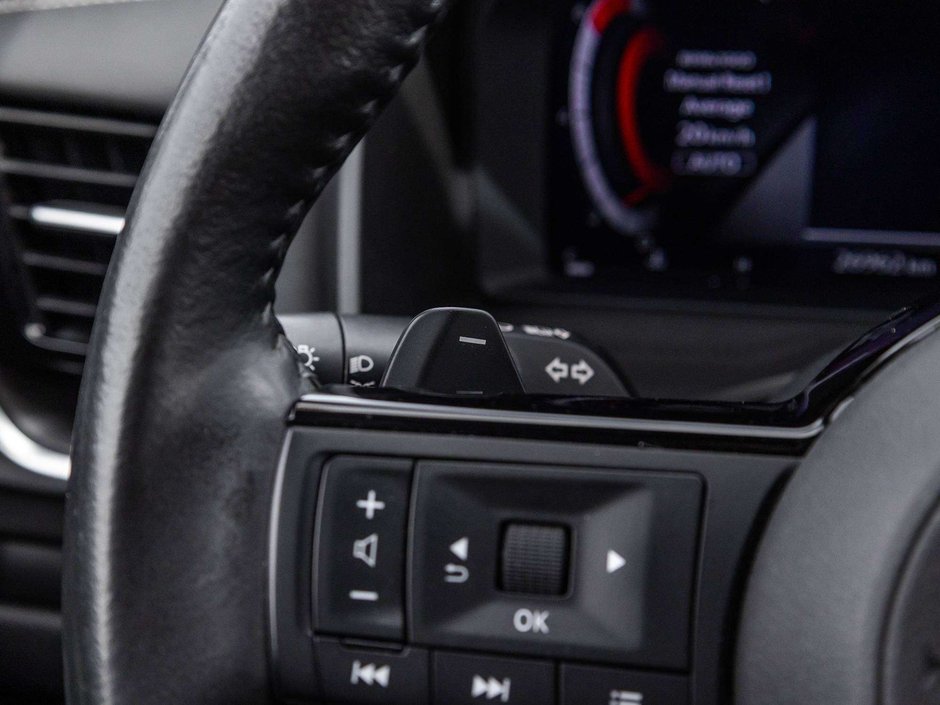 2023 Nissan Rogue Platinum-9
