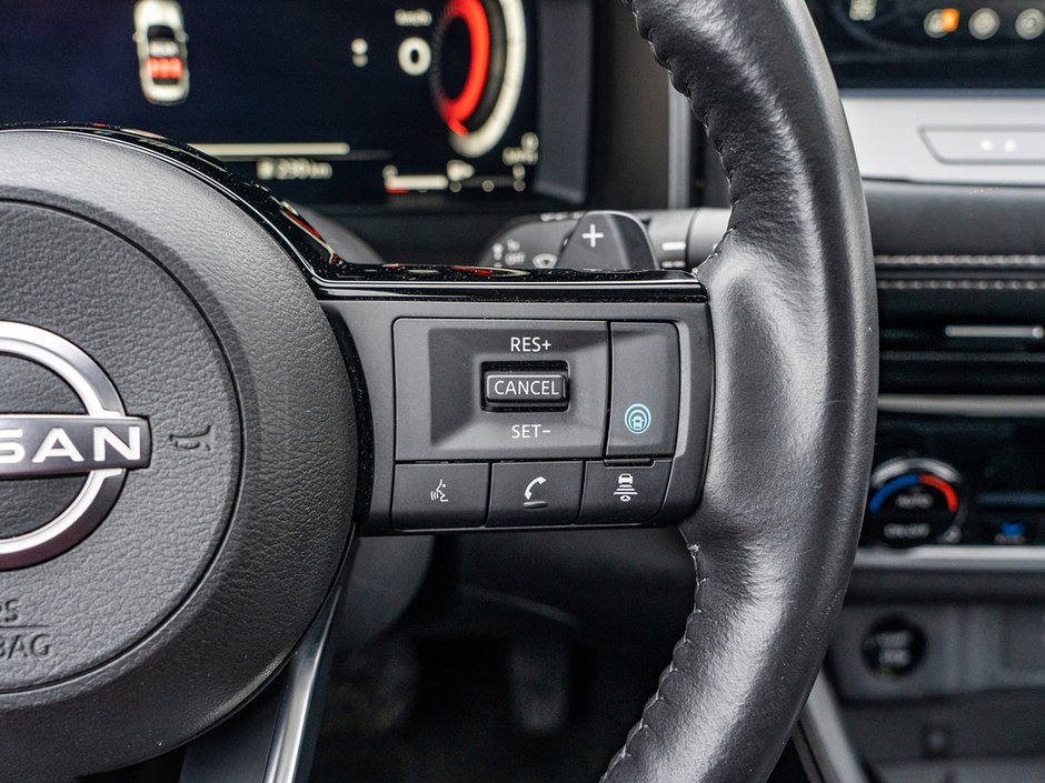 2024 Nissan Rogue Platinum-9