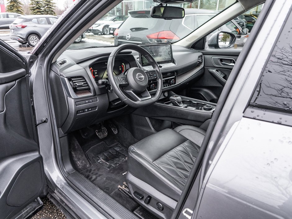 2024 Nissan Rogue Platinum-6