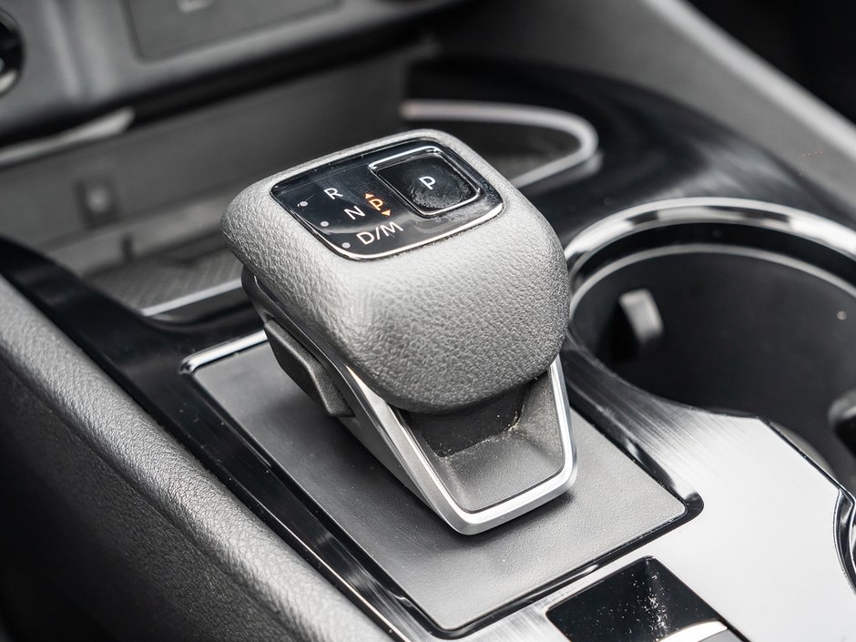 2024 Nissan Rogue SL-17