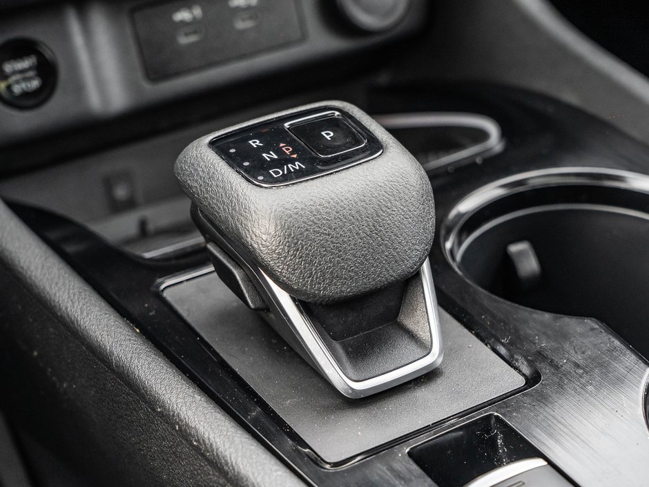 2024 Nissan Rogue SL-16