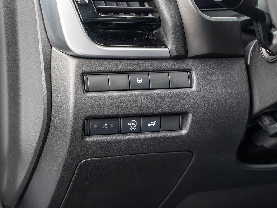 2024 Nissan Rogue SL-15