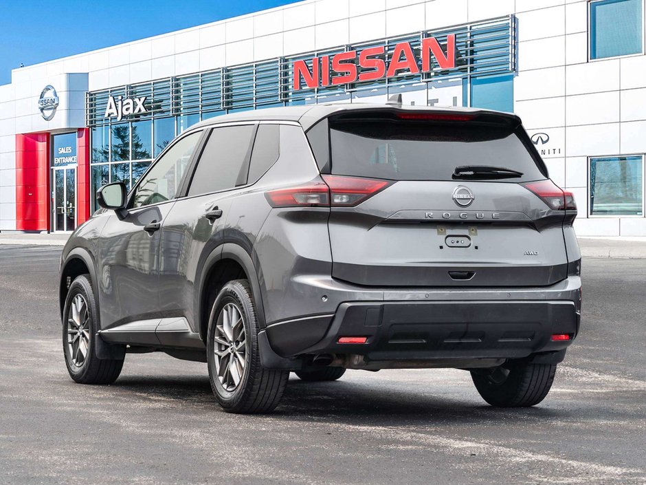 2024 Nissan Rogue S-4
