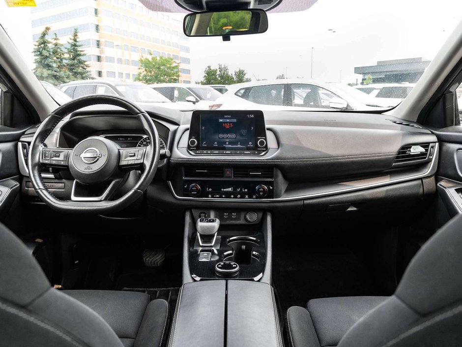 2024 Nissan Rogue S-22