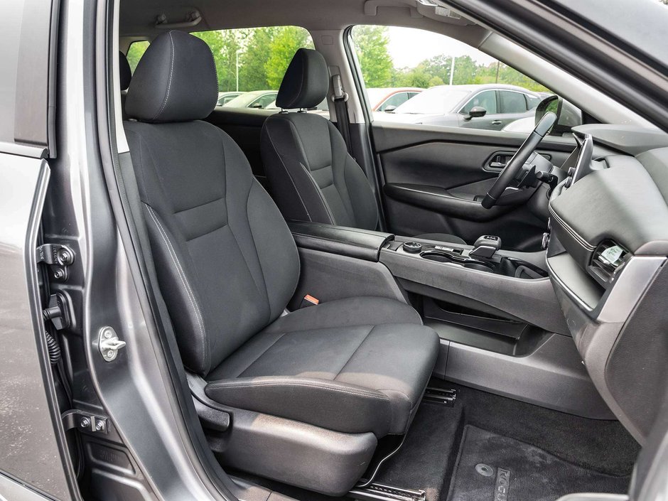 2024 Nissan Rogue S-20