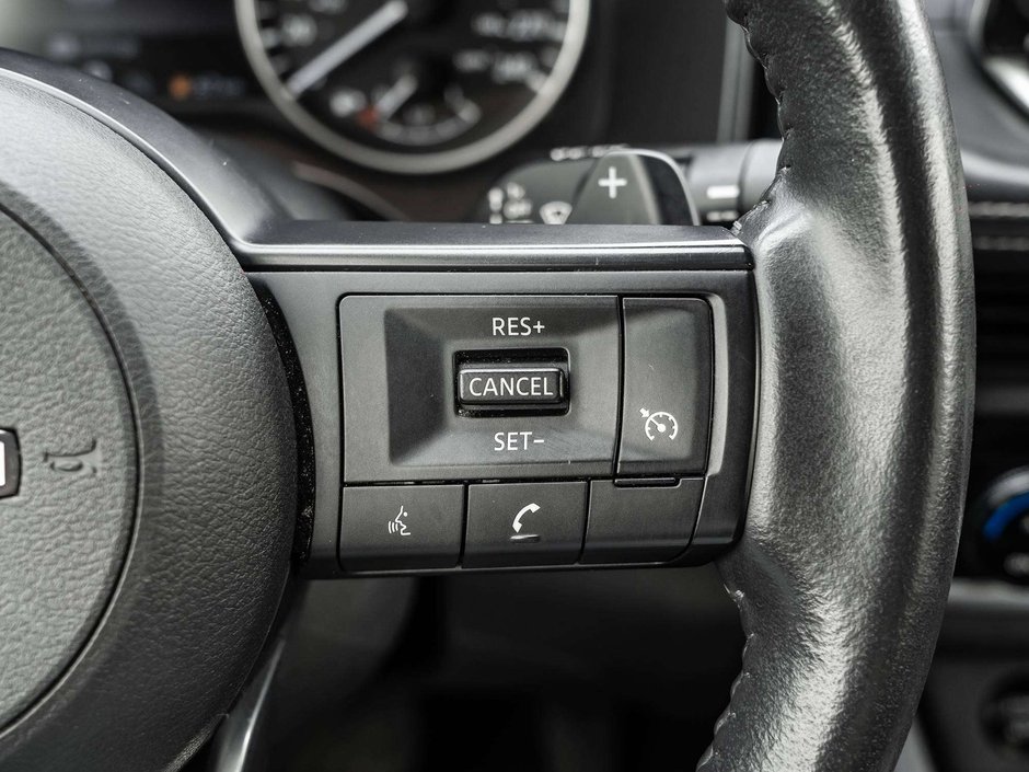 2024 Nissan Rogue S-10