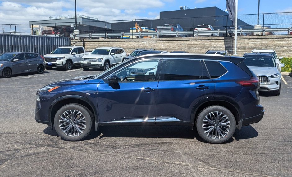 2025 Nissan Rogue PLATINUM W/ TECH PKG-4
