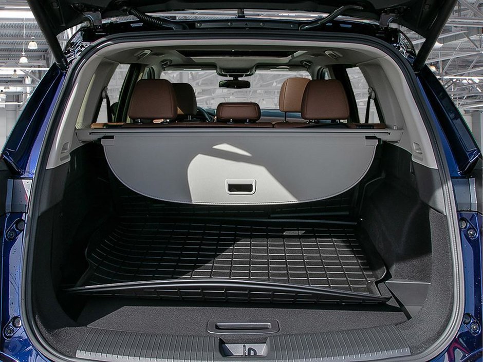 2025 Nissan Rogue PLATINUM-6