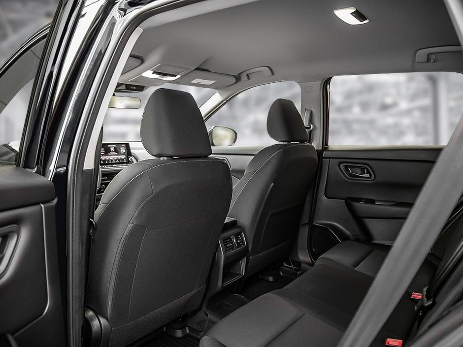2025 Nissan Rogue S-20