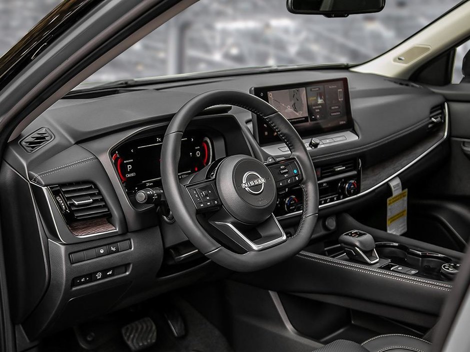 2025 Nissan Rogue PLATINUM-9