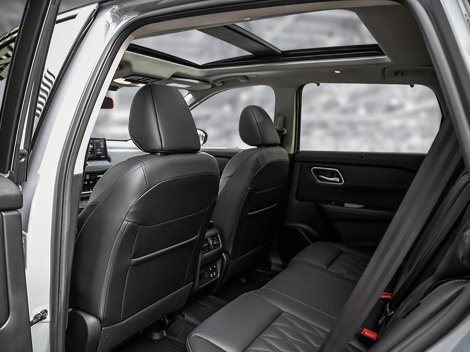 2025 Nissan Rogue PLATINUM-18