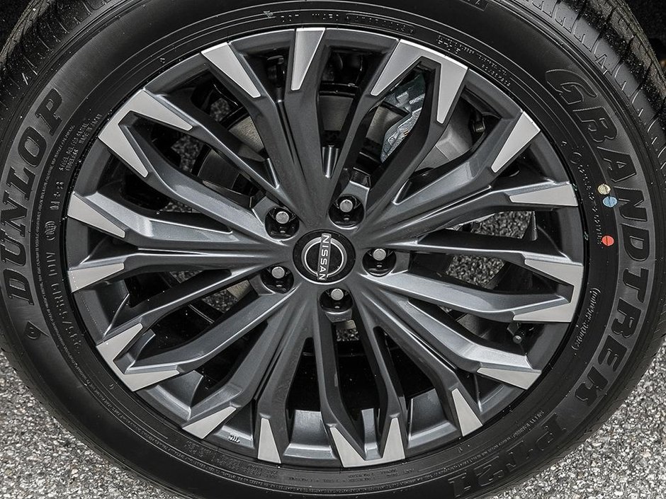 2025 Nissan Rogue PLATINUM-7