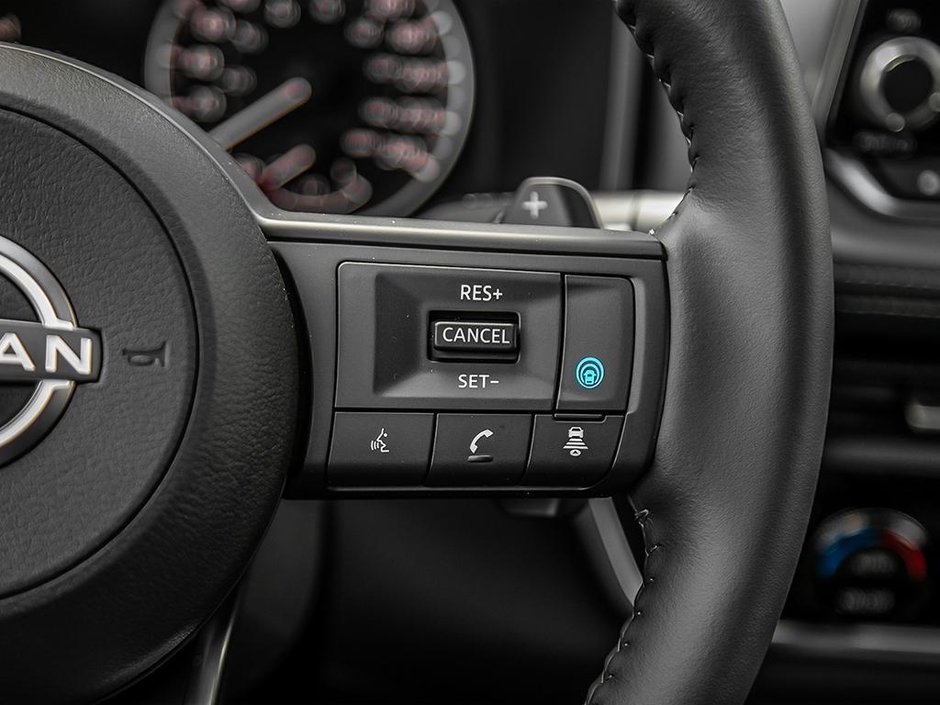 2025 Nissan Rogue SV-14